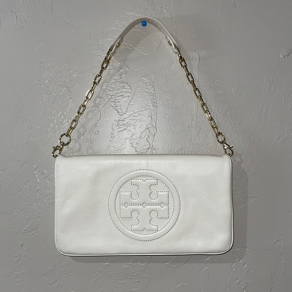 Tory Burch Handbags - Tory Burch White Chain Shoulder Purse